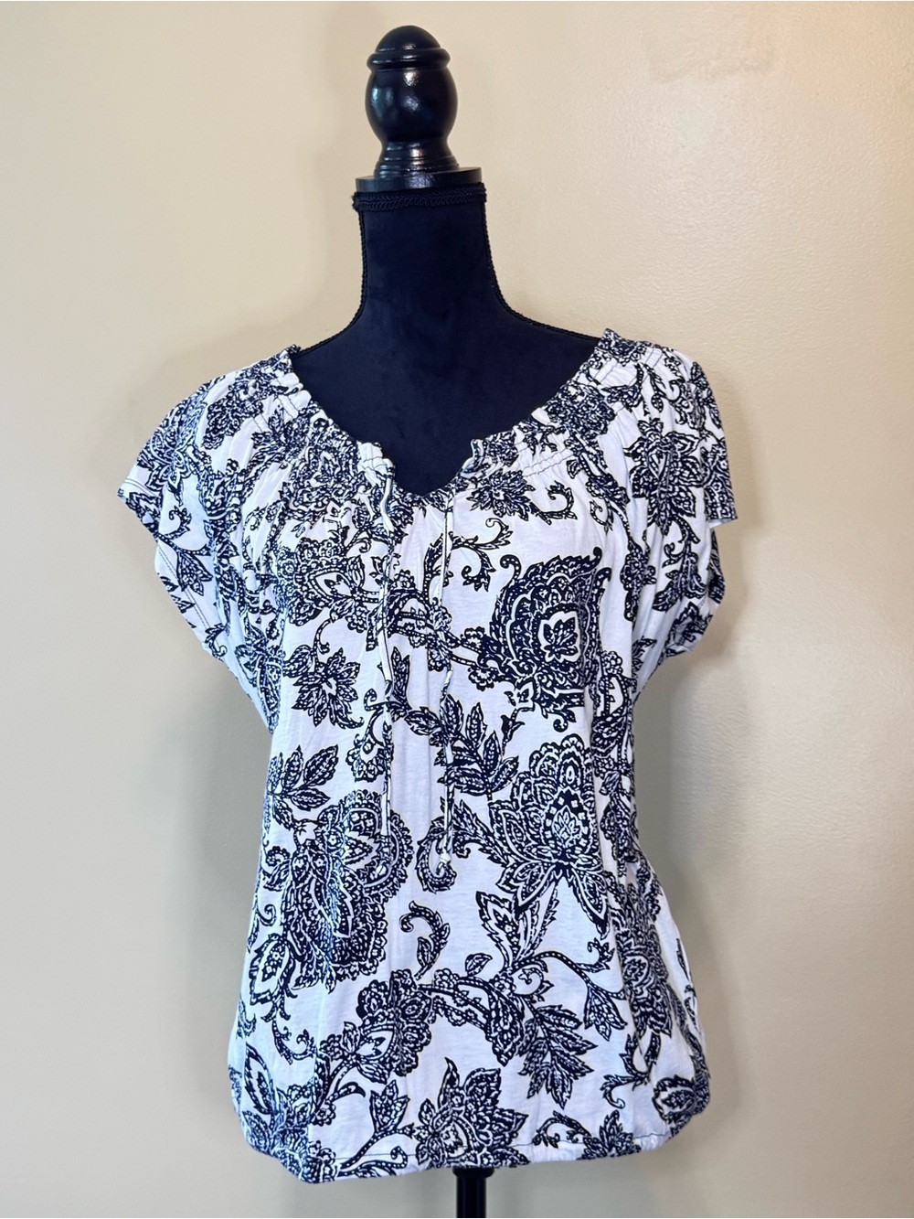 Jones New York Floral Paisley Smocked Elastic Hem Top GUC Large 100% Cotton